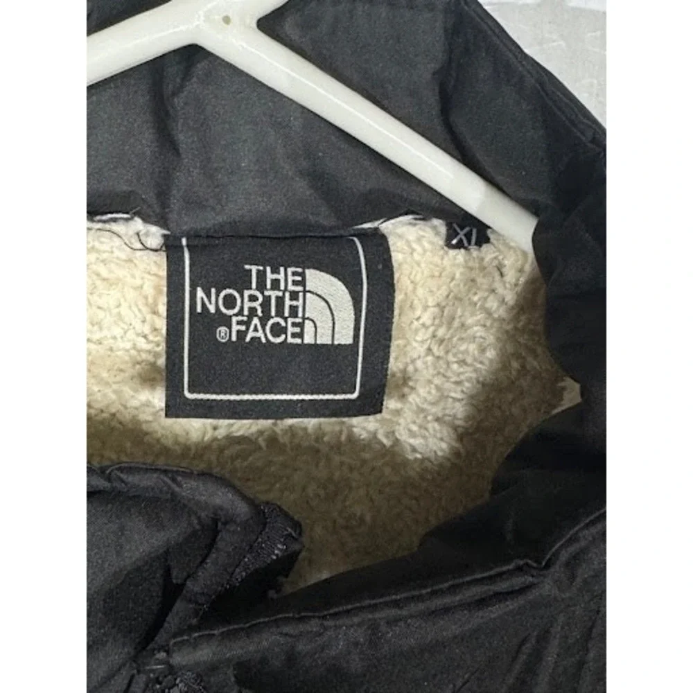 The North Face description stay
